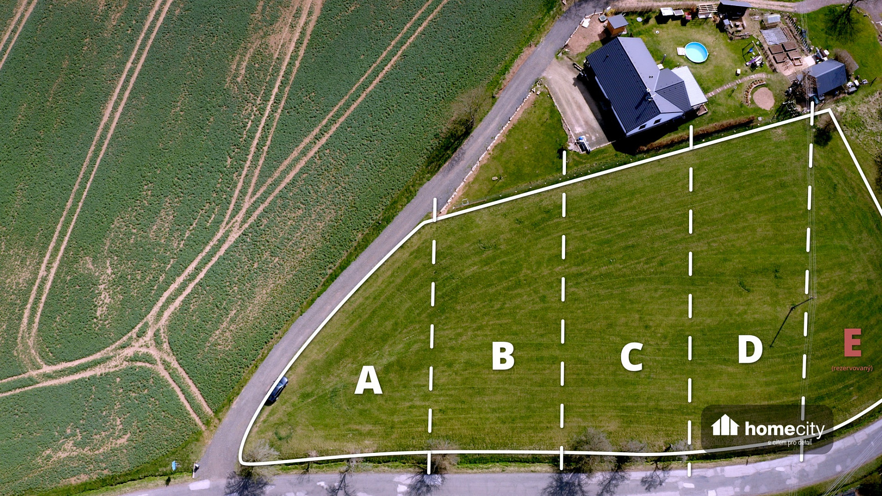 Prodej stavebního pozemku 1 000 m² – fotografie 5