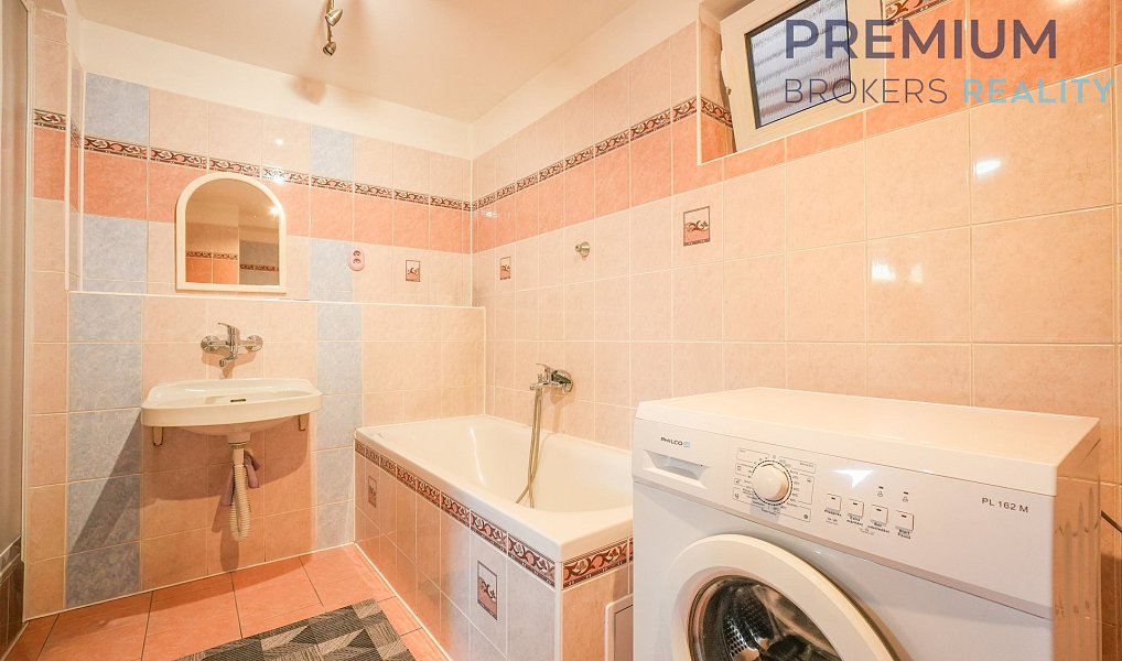 Prodej domu 190 m² s pozemkem 468 m², Štětí – náhled fotky 9
