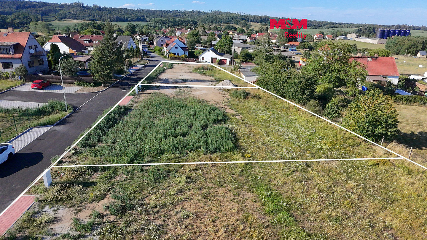 Prodej stavebního pozemku 948 m²