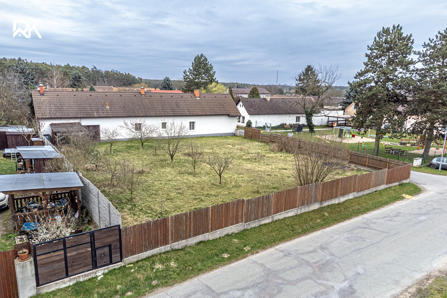 Prodej stavebního pozemku 778 m² – pohled 6