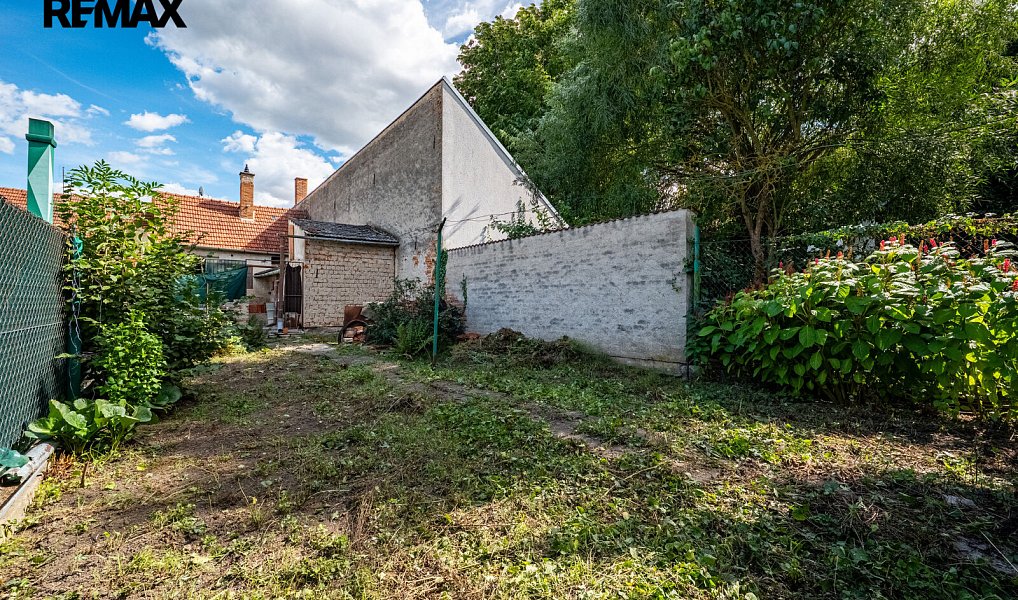 Prodej domu 100 m² s pozemkem 272 m², Ivančice – náhled fotky 32