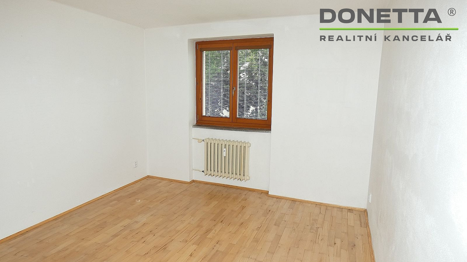 Pronájem bytu 2+1 61 m² – pohled 6