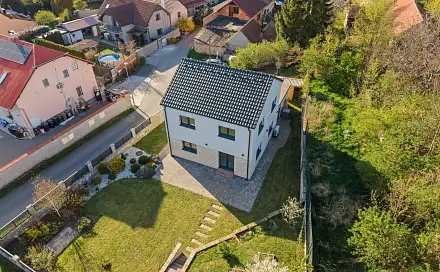 Prodej domu 135 m² s pozemkem 593 m², Klučov - Lstiboř, okres Kolín