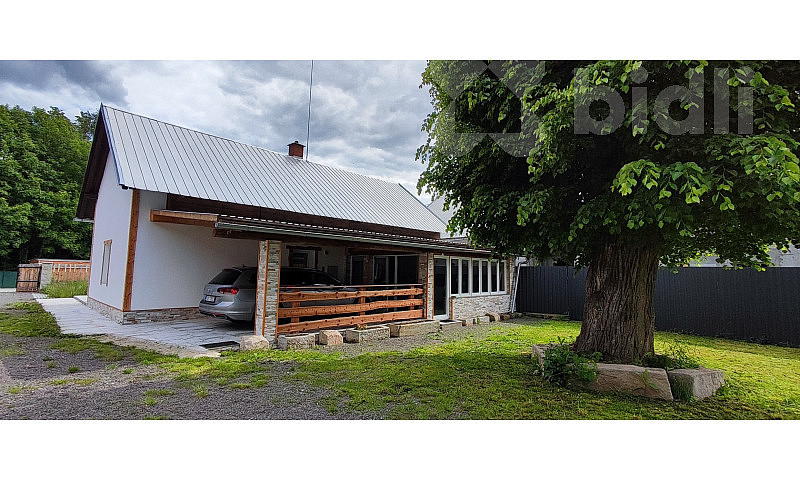 Prodej domu 68 m² s pozemkem 1 045 m²