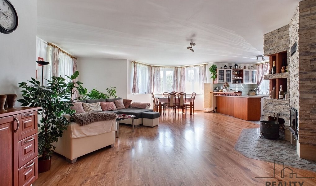 Prodej domu 168 m² s pozemkem 1 609 m², Rychvald – náhled fotky 3