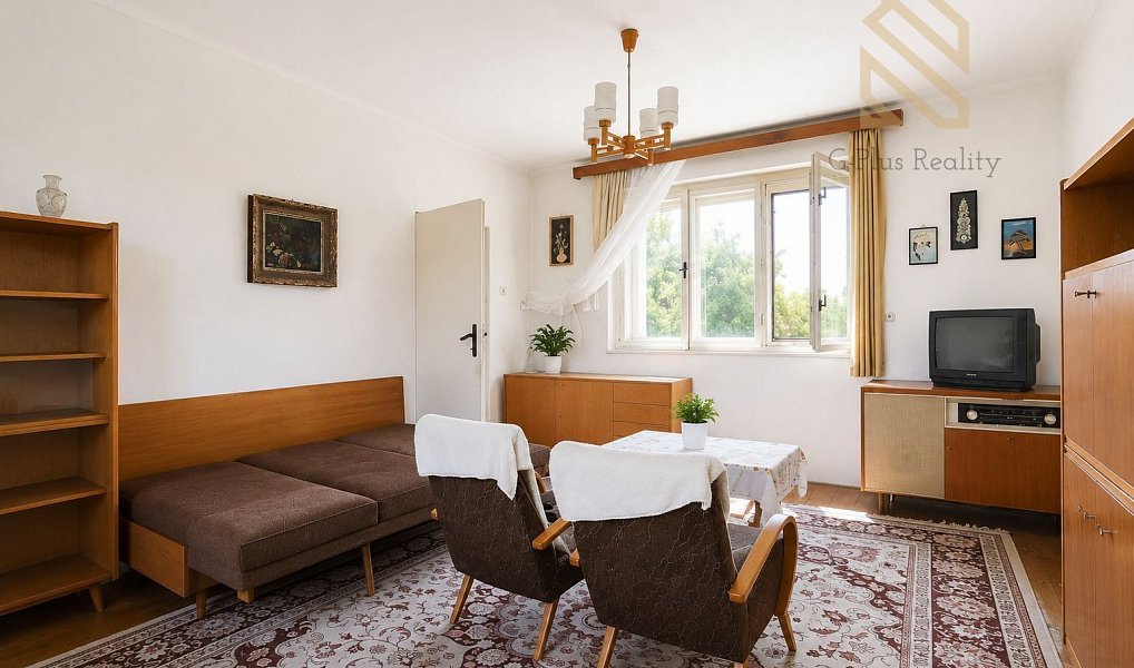 Prodej domu 210 m² s pozemkem 569 m², Všetaty – náhled fotky 2