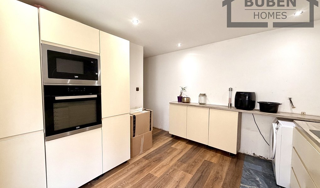 Prodej domu 380 m² s pozemkem 750 m², Bor – náhled fotky 20