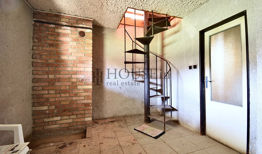 Prodej domu 201 m² s pozemkem 512 m², Horní Kruty – náhled fotky 27