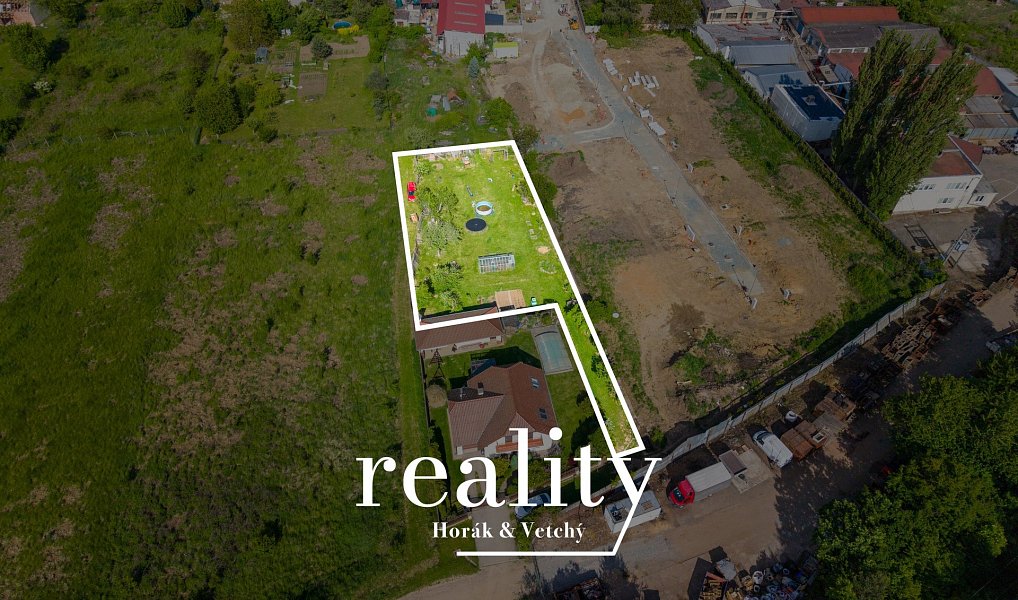 Prodej stavebního pozemku 1 171 m², Česká – náhled fotky 3