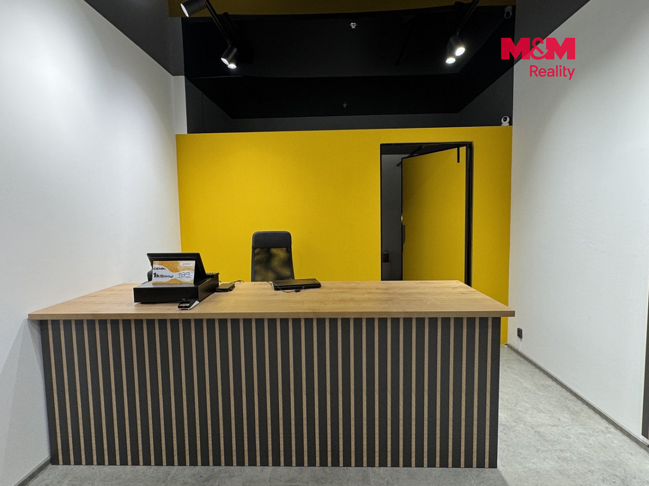 Pronájem obchodních prostor 32 m² – fotografie 4