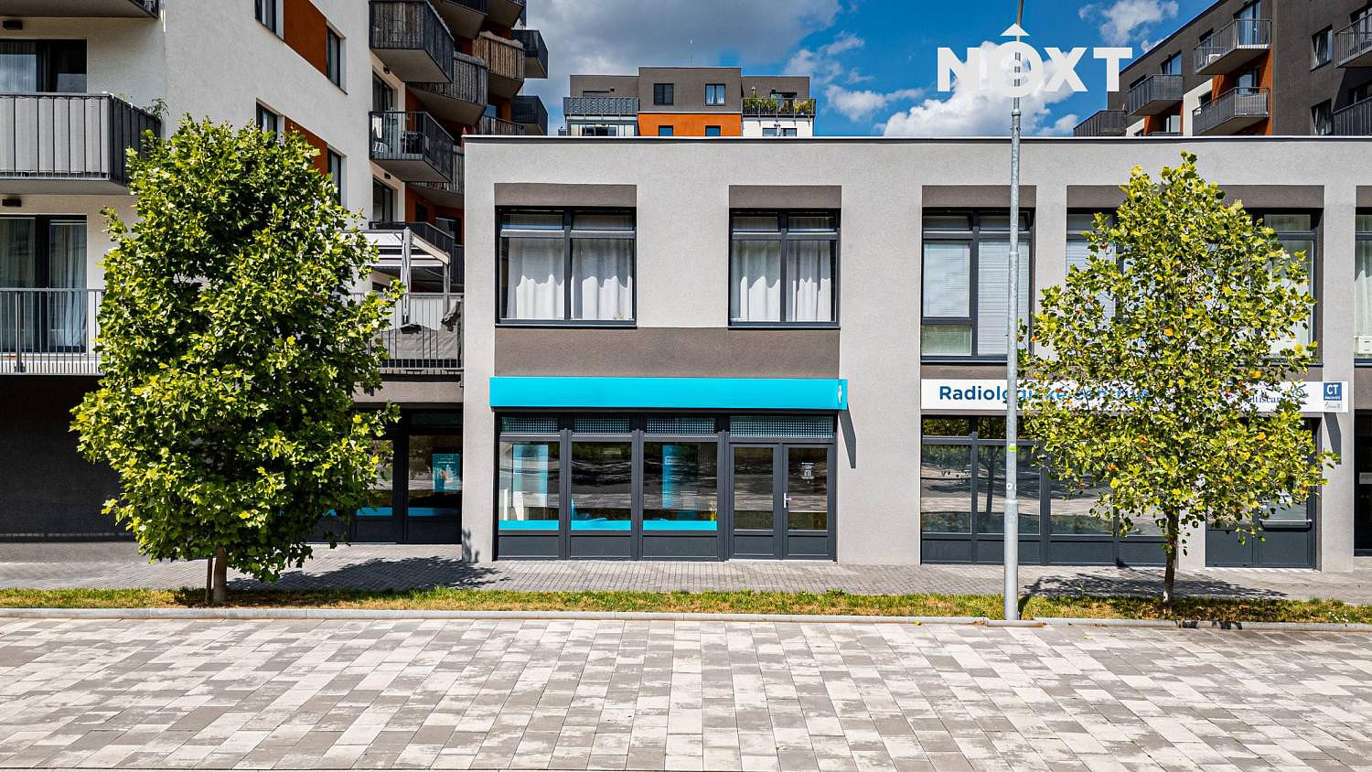 Prodej obchodních prostor 200 m² — photo 2
