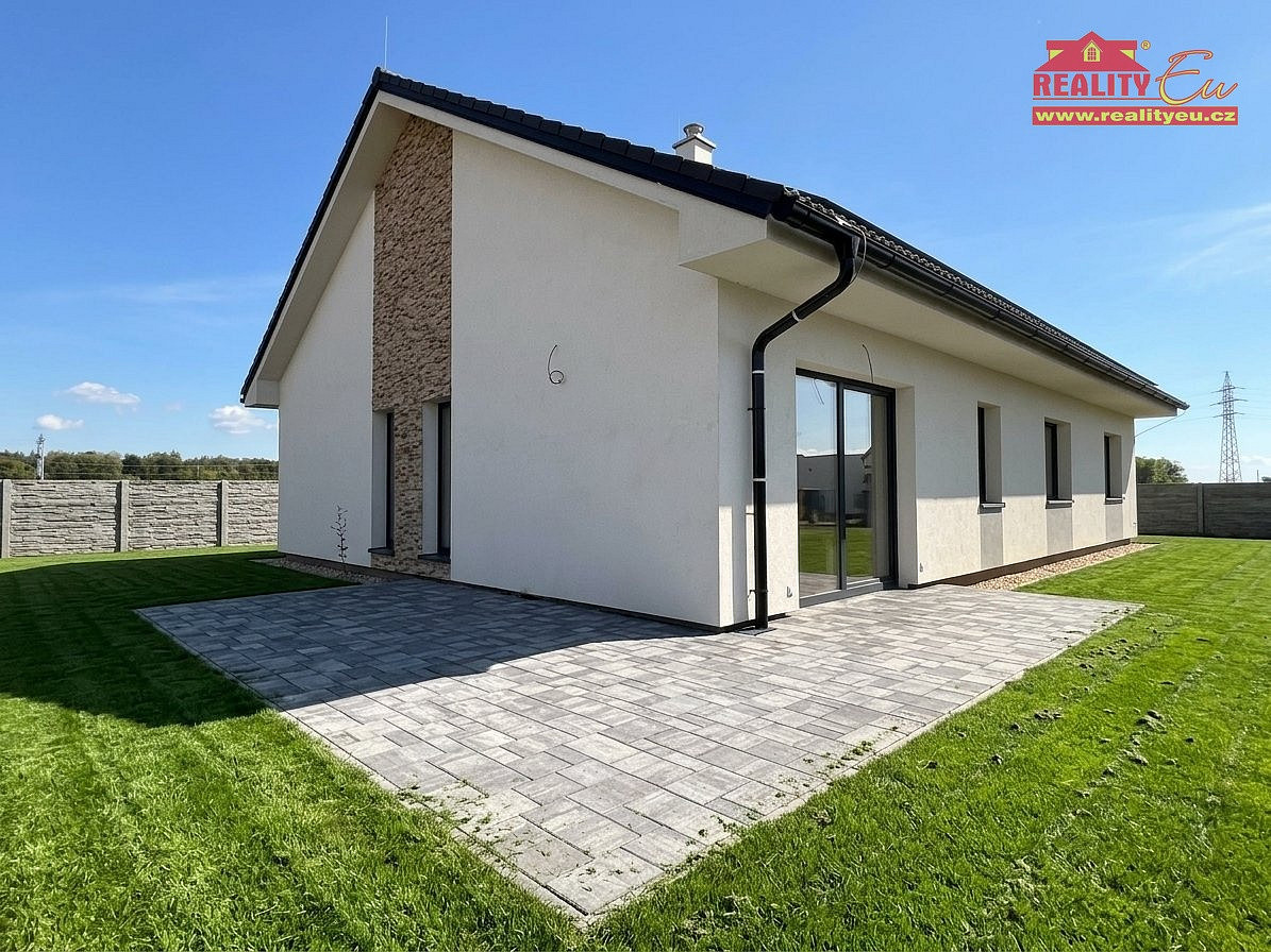 Prodej domu 125 m² s pozemkem 696 m² – fotografie 2
