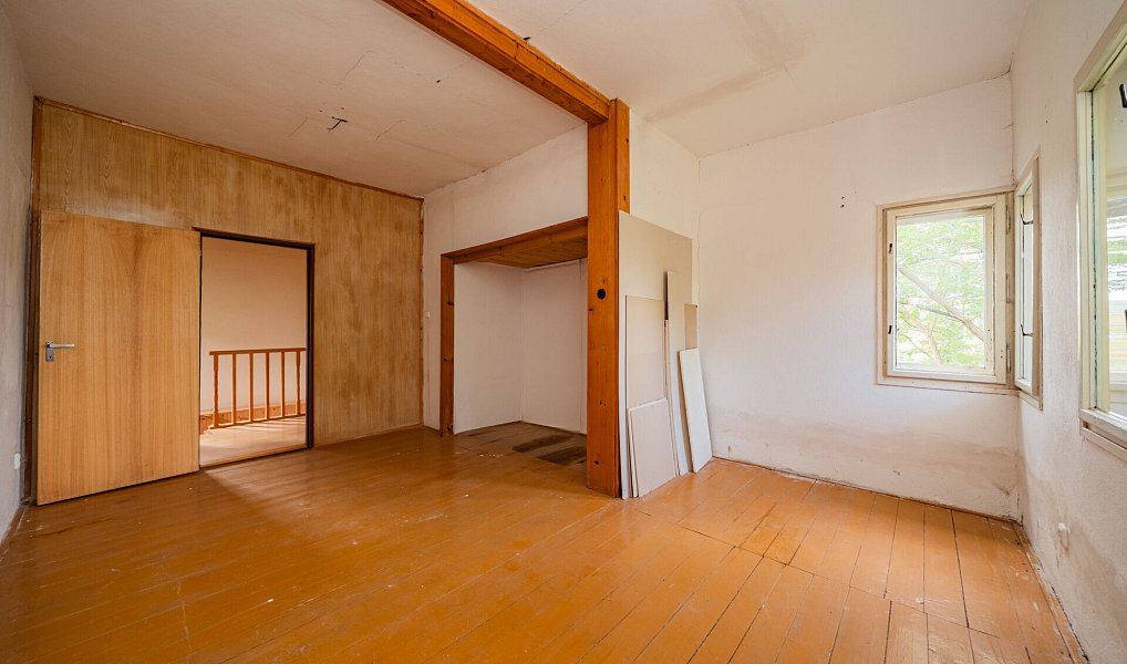 Prodej chaty/chalupy 84 m² s pozemkem 1 561 m², Kamýk nad Vltavou – náhled fotky 18