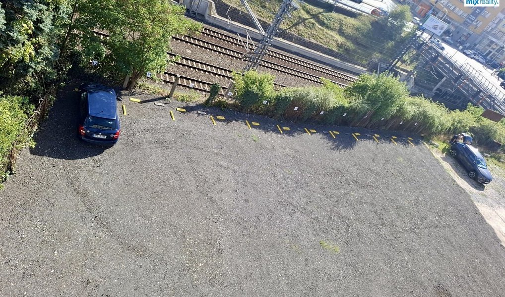 Pronájem parkovacího stání v širším centru města Plzně, Plzeň – náhled fotky 4
