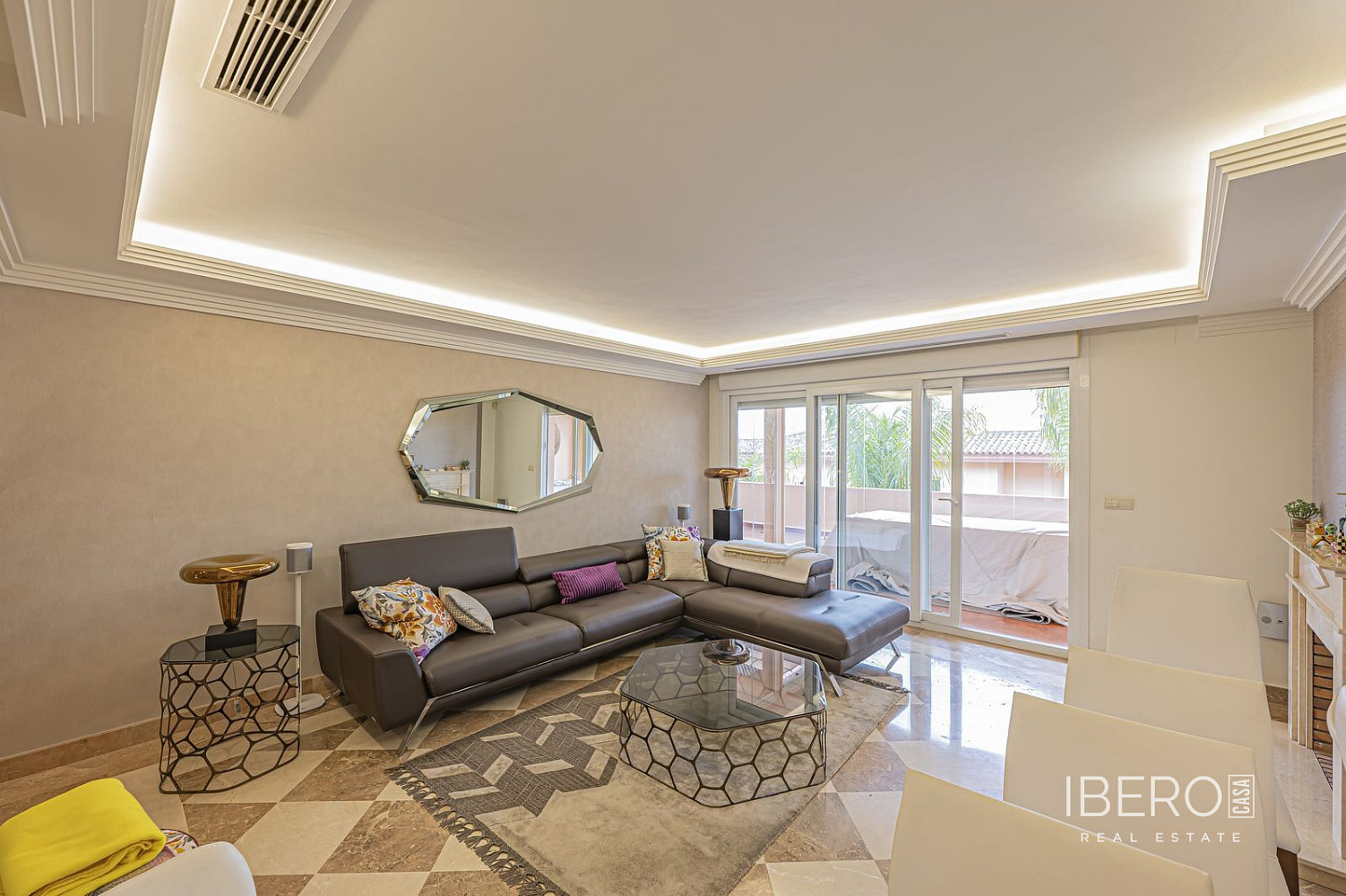 Piso 4+kk – Marbella, Nueva Andalucía - Vista 4