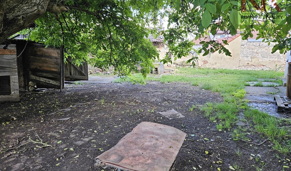 Prodej stavebního pozemku 1 004 m², Dobřany – náhled fotky 9