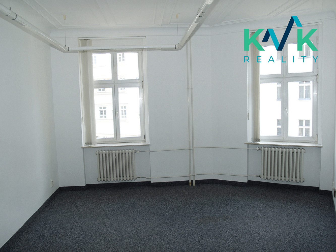 Pronájem kanceláře 25 m² – fotografie 2
