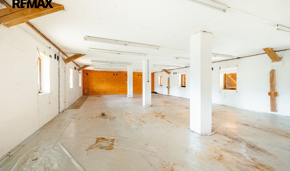 Prodej skladovacích prostor 537 m², Syrovátka – náhled fotky 14