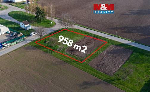 Prodej zahrady 958 m², Náklo, okres Olomouc