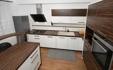 Pronájem bytu 3+1 83 m², Bedřicha Nikodema, Ostrava - Poruba