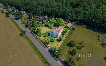 Prodej domu 250 m² s pozemkem 2 877 m², Charvatce, okres Mladá Boleslav