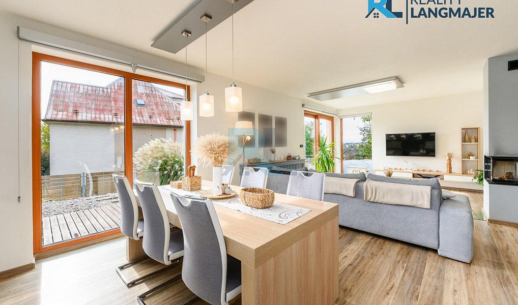 Prodej domu 183 m² s pozemkem 724 m², Plzeň – náhled fotky 9