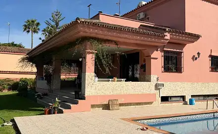 Prodej domu 165 m² s pozemkem 165 m², Casares Playa, Španělsko