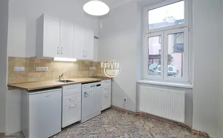 Prodej bytu 2+1 42 m², Palackého, Jihlava