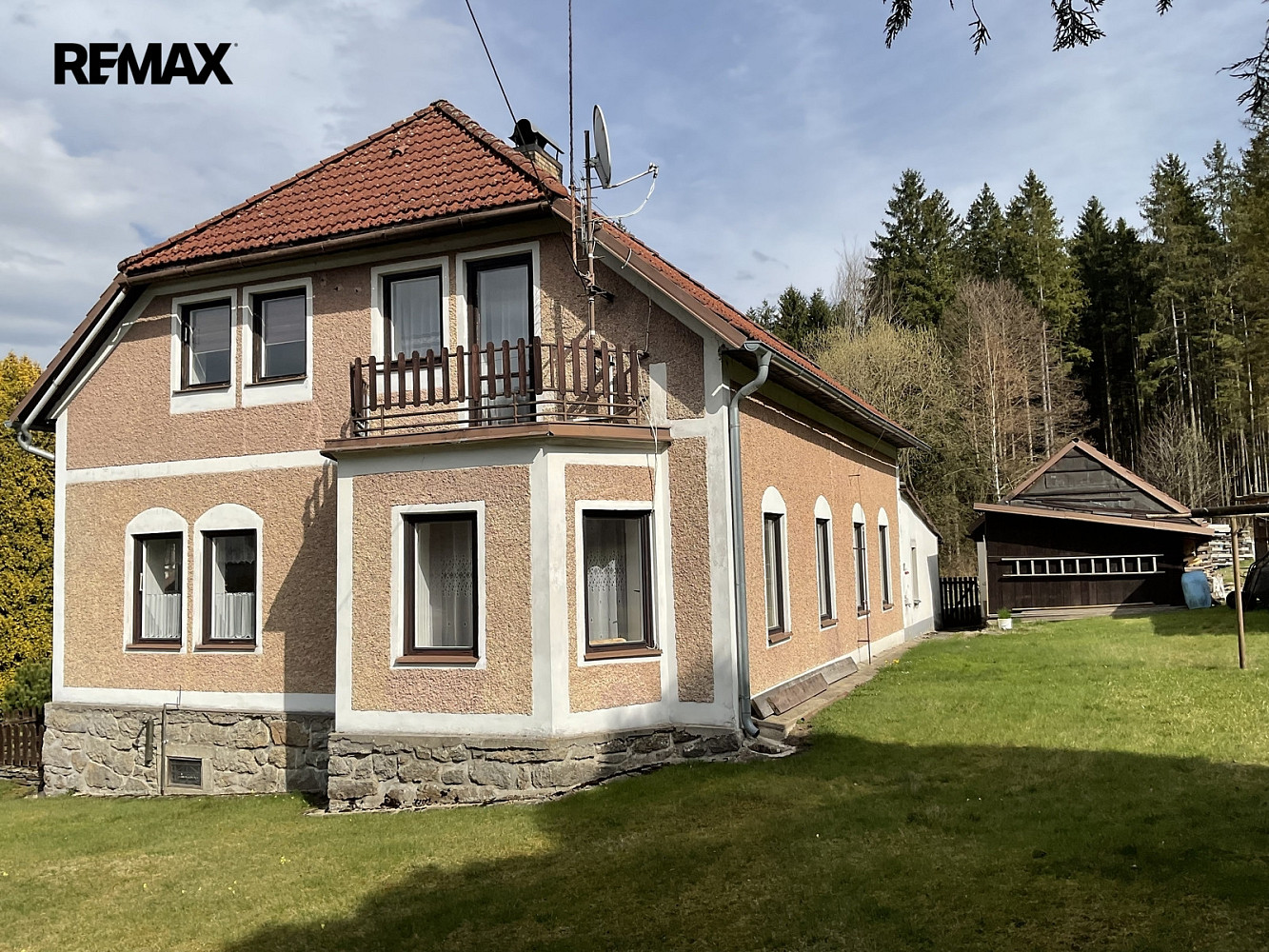 Prodej domu 199 m² s pozemkem 1 162 m² – další