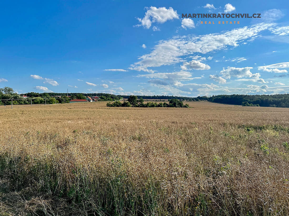 Prodej stavebního pozemku 7 409 m² – fotografie 4