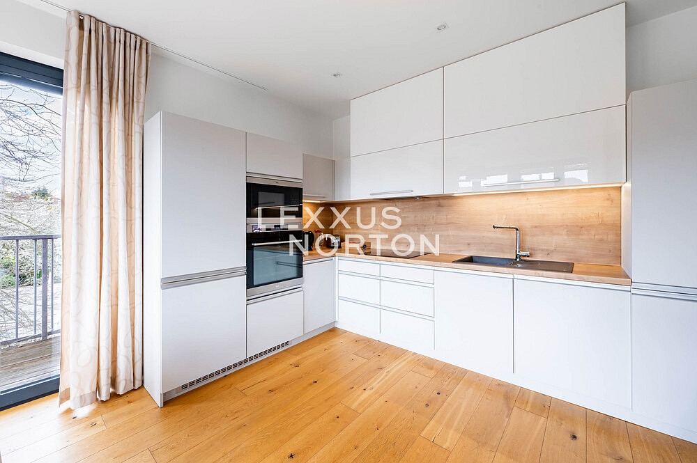 Pronájem bytu 3+kk 93 m² — photo 3