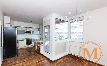 Pronájem bytu 1+kk 40 m², Hnězdenská, Praha 8 - Troja