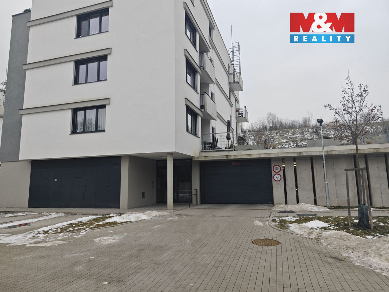 Prodej garážového stání, libčice nad vltavou, pod hliníkem — photo 2