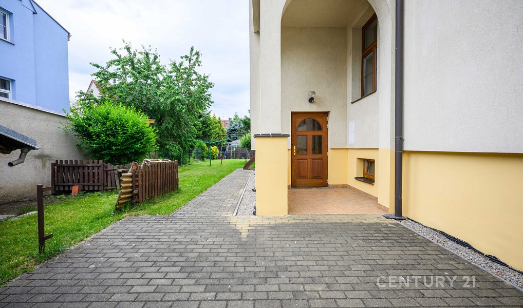 Prodej domu 139 m² s pozemkem 420 m², České Budějovice – náhled fotky 35