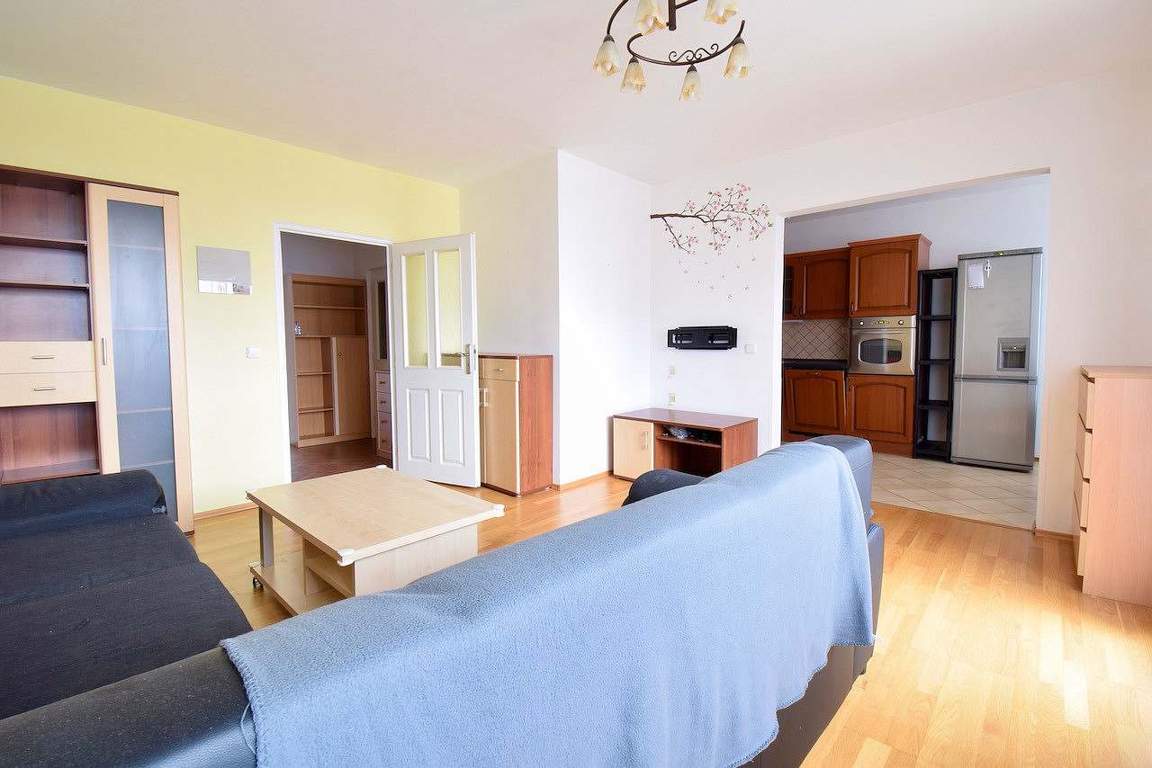 Pronájem bytu 3+kk 80 m² – fotografie 4