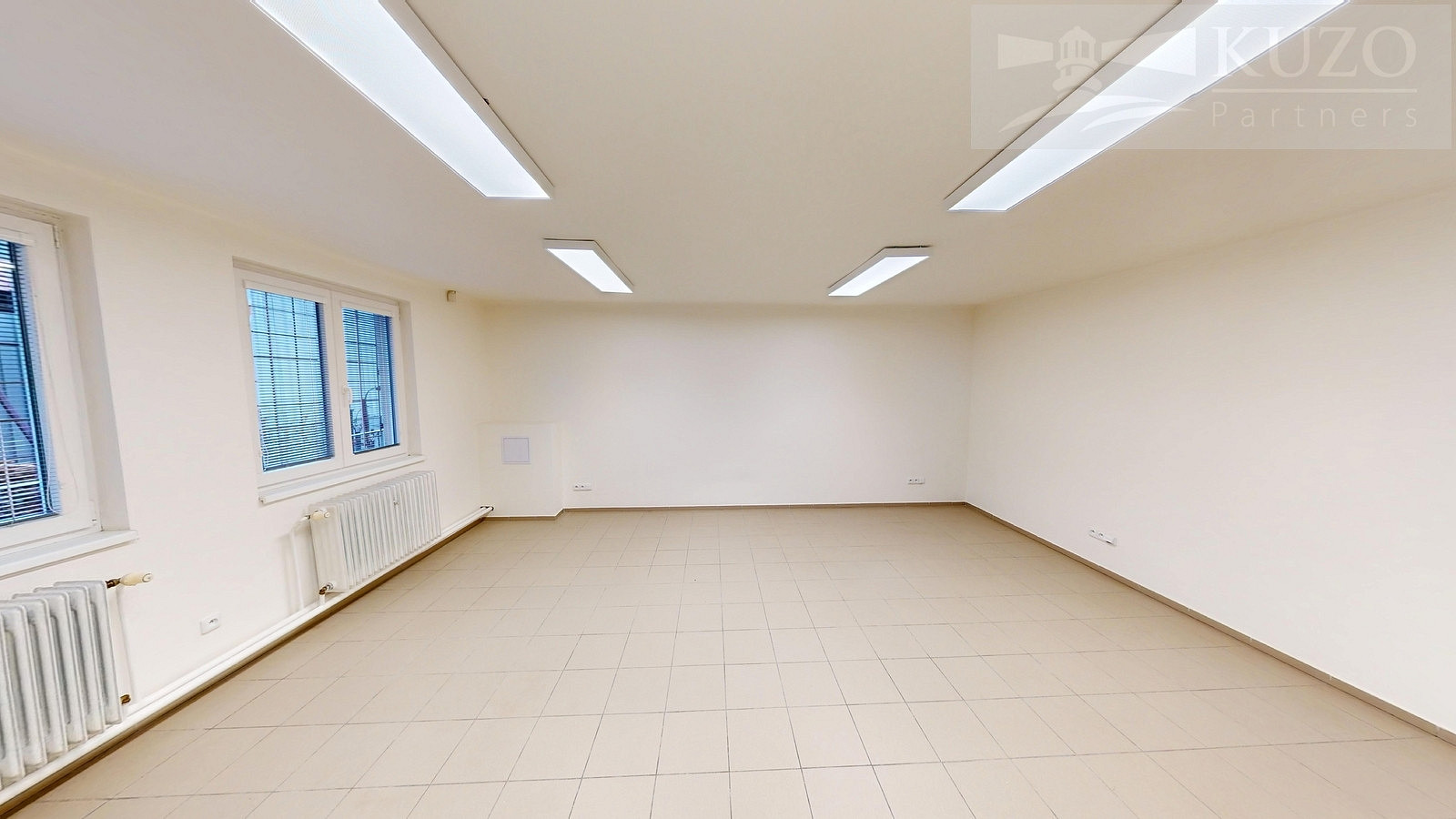 Pronájem kanceláře 25 m² – fotografie 2