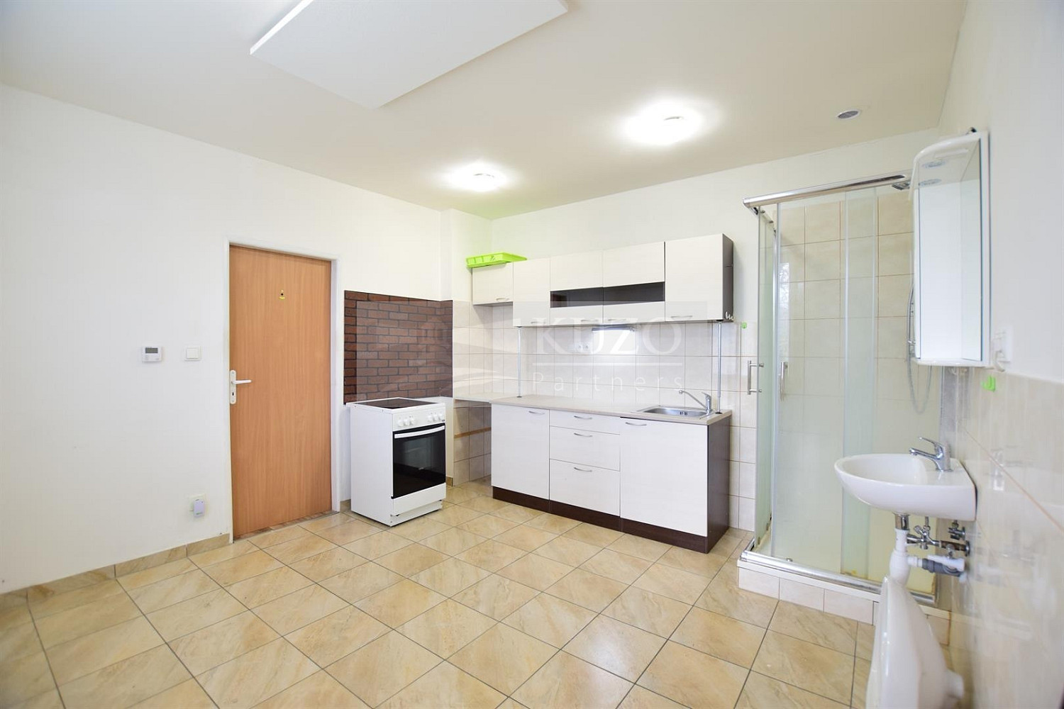 Pronájem bytu 1+1 37 m² – fotografie 2