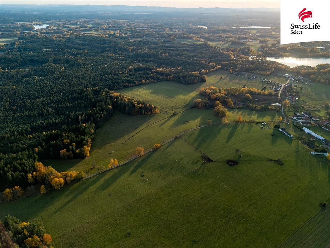 Prodej stavebního pozemku 1 747 m² – fotografie 4