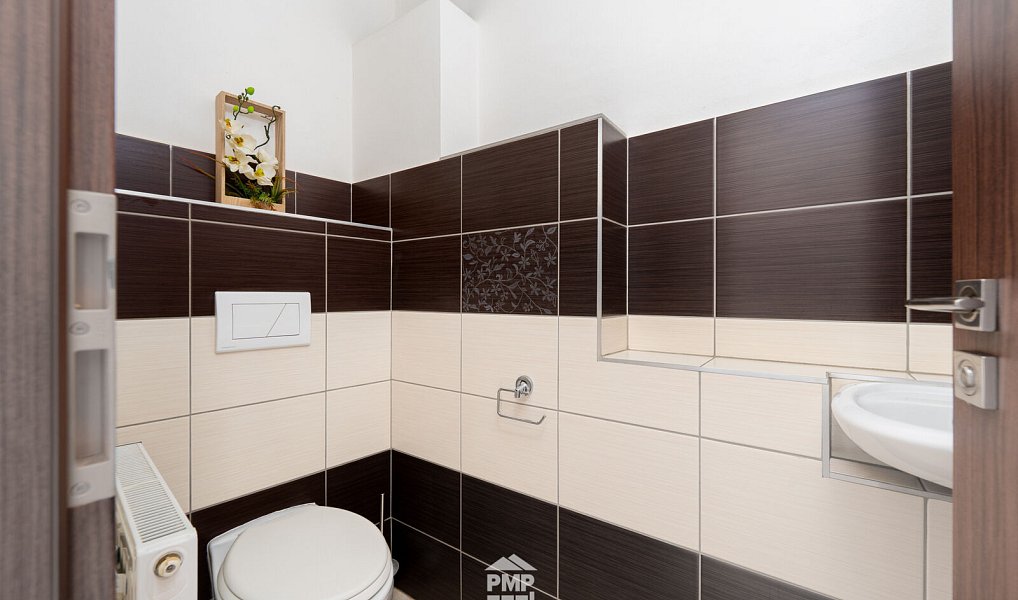 Prodej domu 238 m² s pozemkem 1 218 m², Malešovice – náhled fotky 29