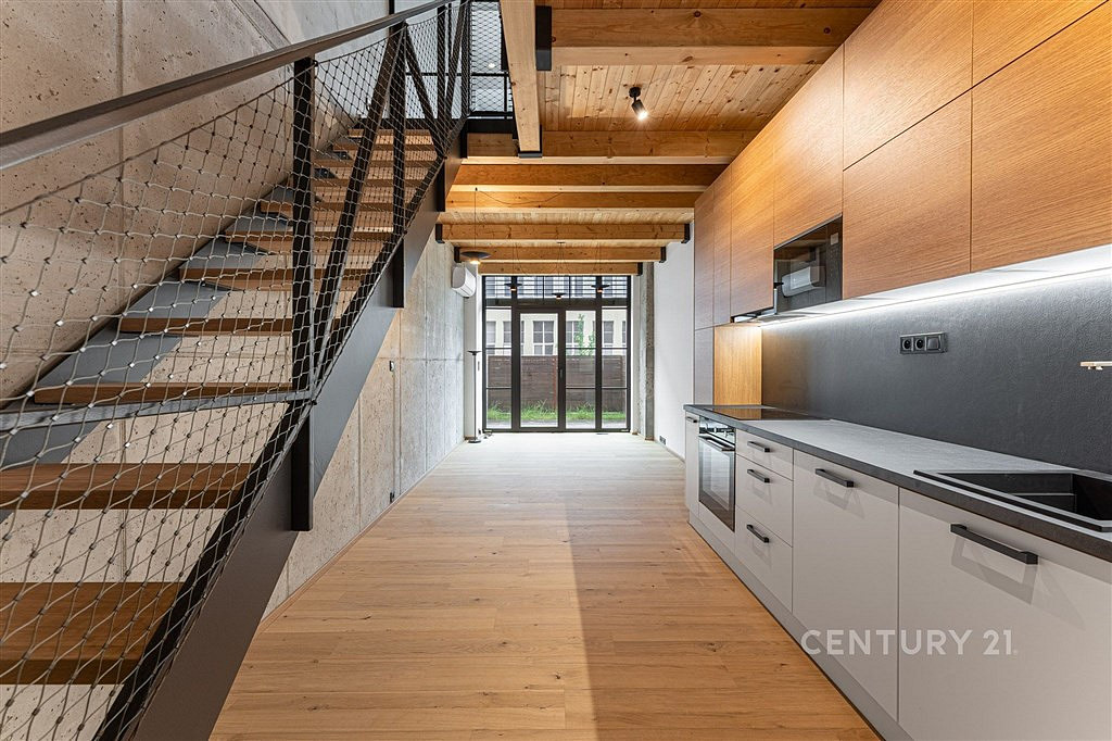 Pronájem bytu 3+kk 65 m² — photo 4