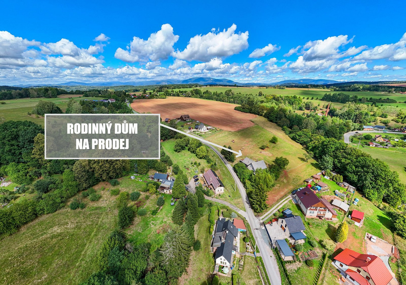 Prodej domu 190 m² s pozemkem 945 m²