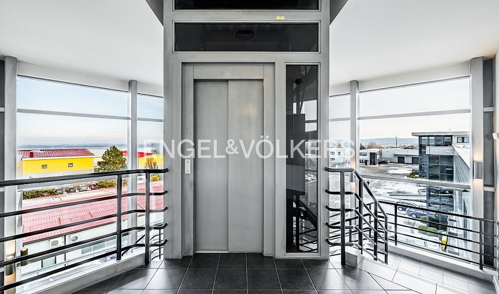 Pronájem skladovacích prostor 200 m², Modletice – náhled fotky 8