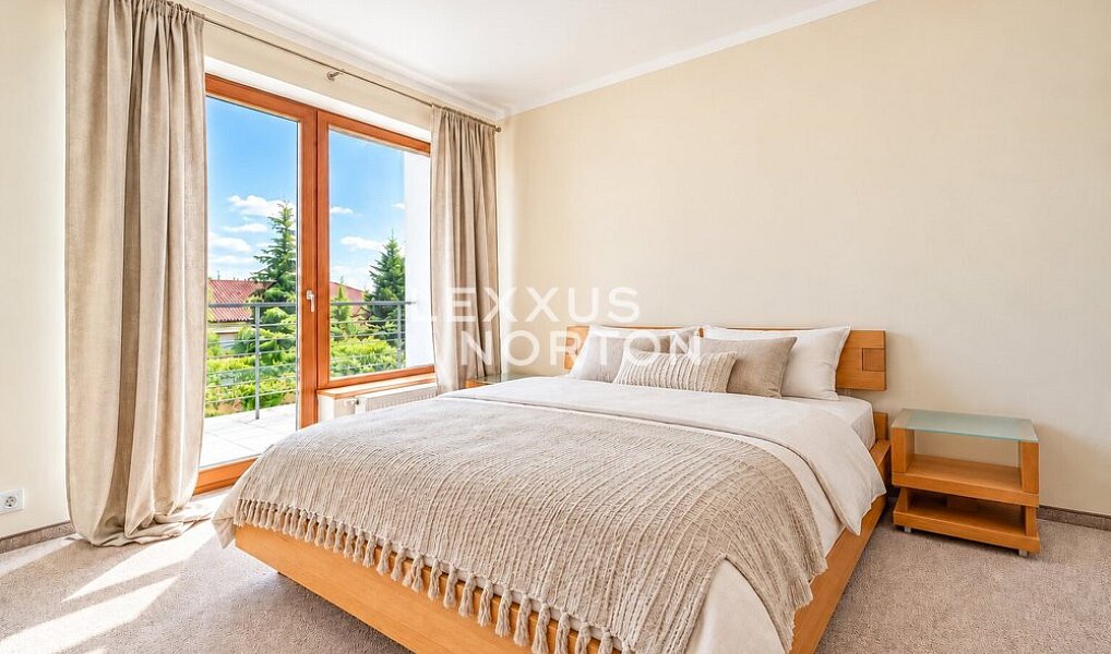 Pronájem domu 163 m² s pozemkem 600 m², Roztoky – náhled fotky 11