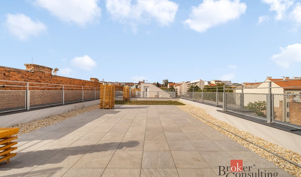 Pronájem bytu 1+kk 24 m², Brno – náhled fotky 14