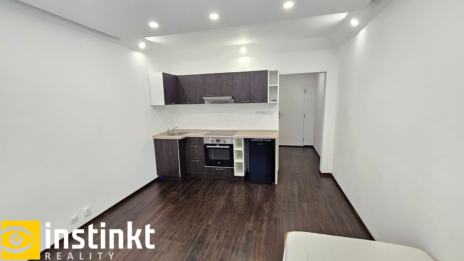 Pronájem bytu 1+kk 26 m² – fotografie 4