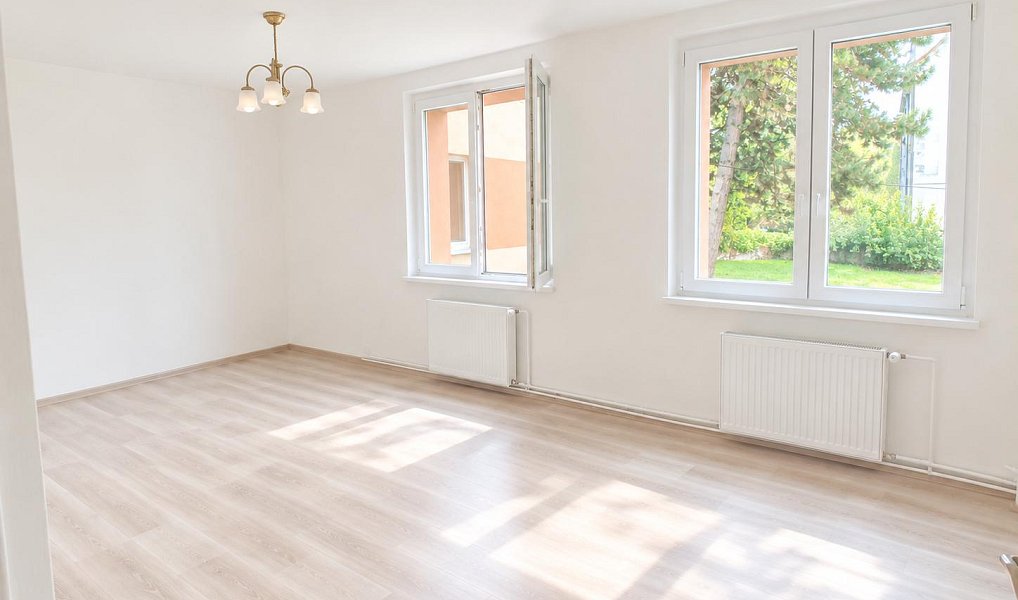Pronájem bytu 3+1 84 m², Teplice – náhled fotky 6