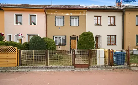 Prodej domu 140 m² s pozemkem 261 m², Olomoucká, Uničov, okres Olomouc