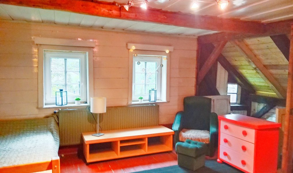 Prodej chaty/chalupy 180 m² s pozemkem 275 m², Kraslice – náhled fotky 7