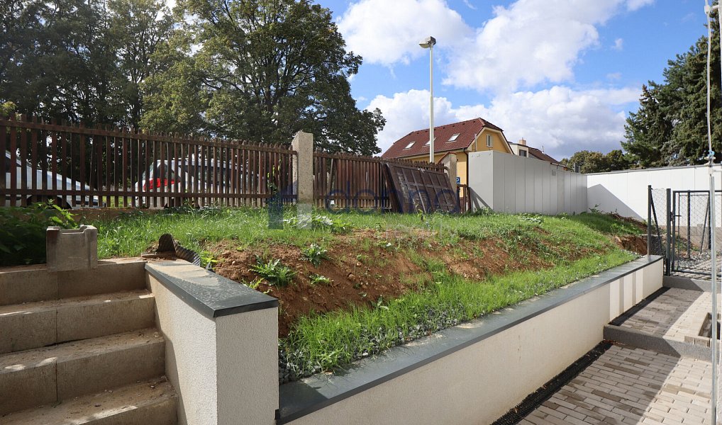Pronájem bytu 2+kk 45 m², Praha – náhled fotky 4