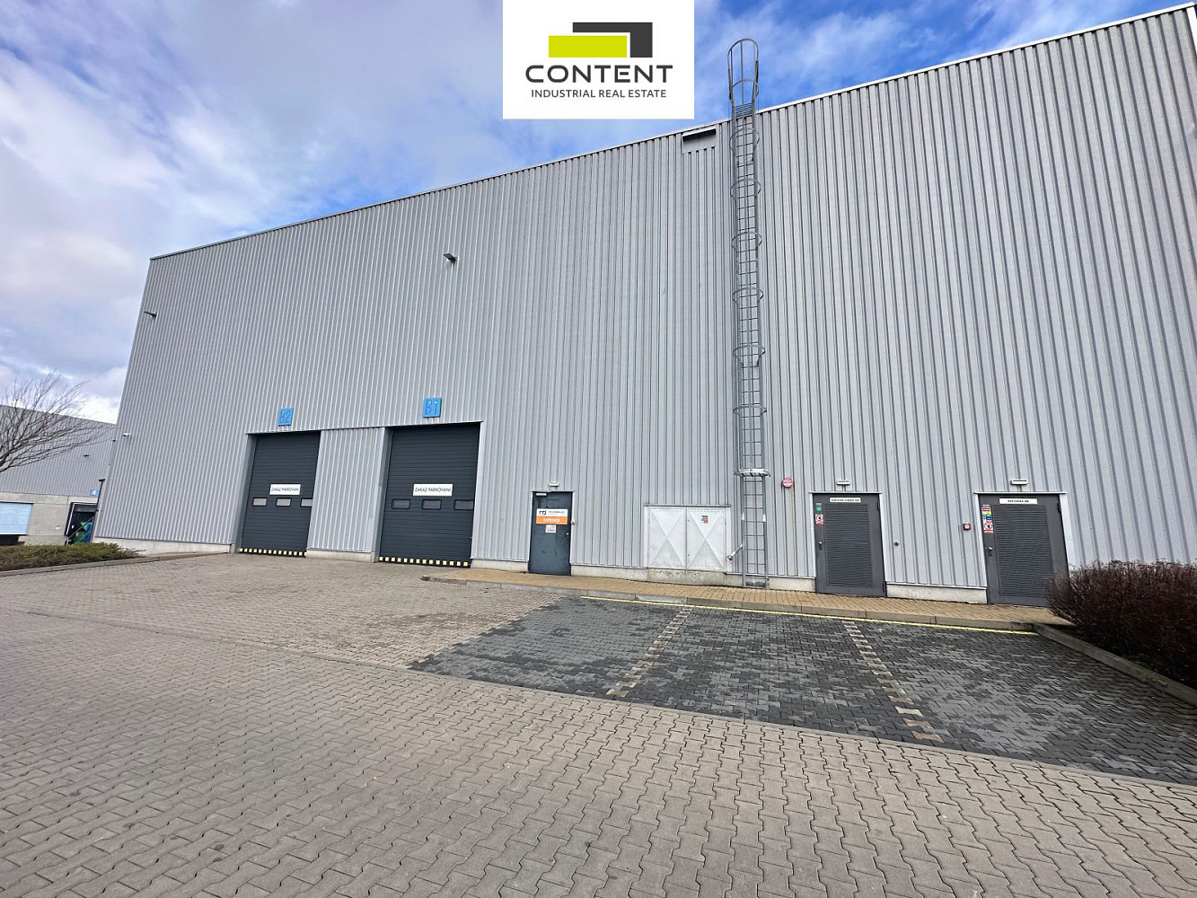 Pronájem skladovacích prostor 550 m² – fotografie 2